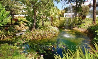 Ruim appartement te koop in een beachfront complex aan de Golden Mile in Marbella 13