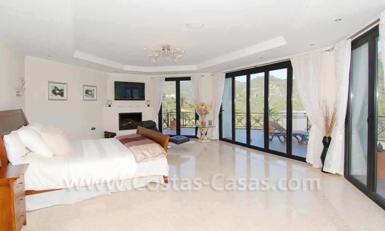 Moderne luxe villa te koop frontline golf in golfresort, Benahavís – Marbella 17