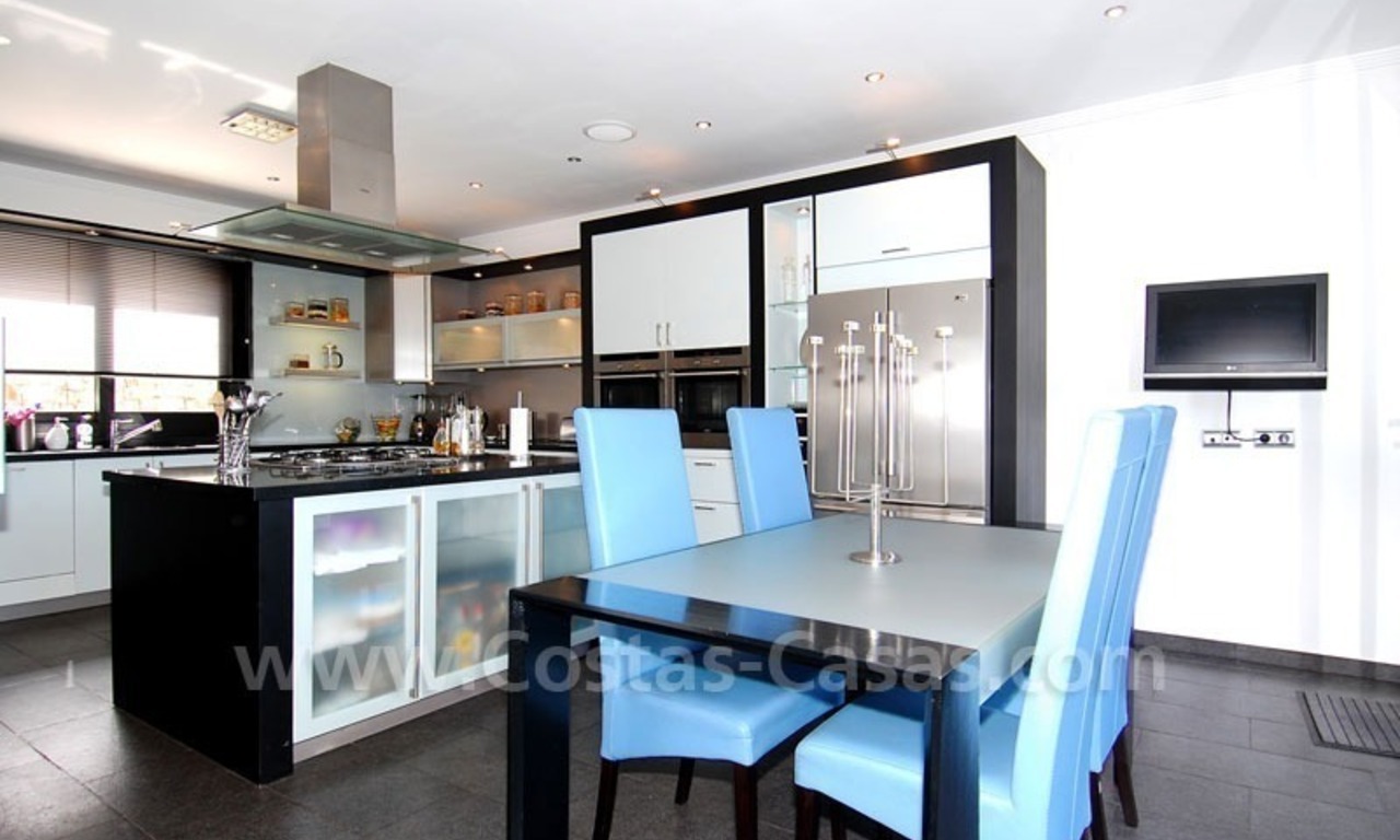 Moderne luxe villa te koop frontline golf in golfresort, Benahavís – Marbella 13