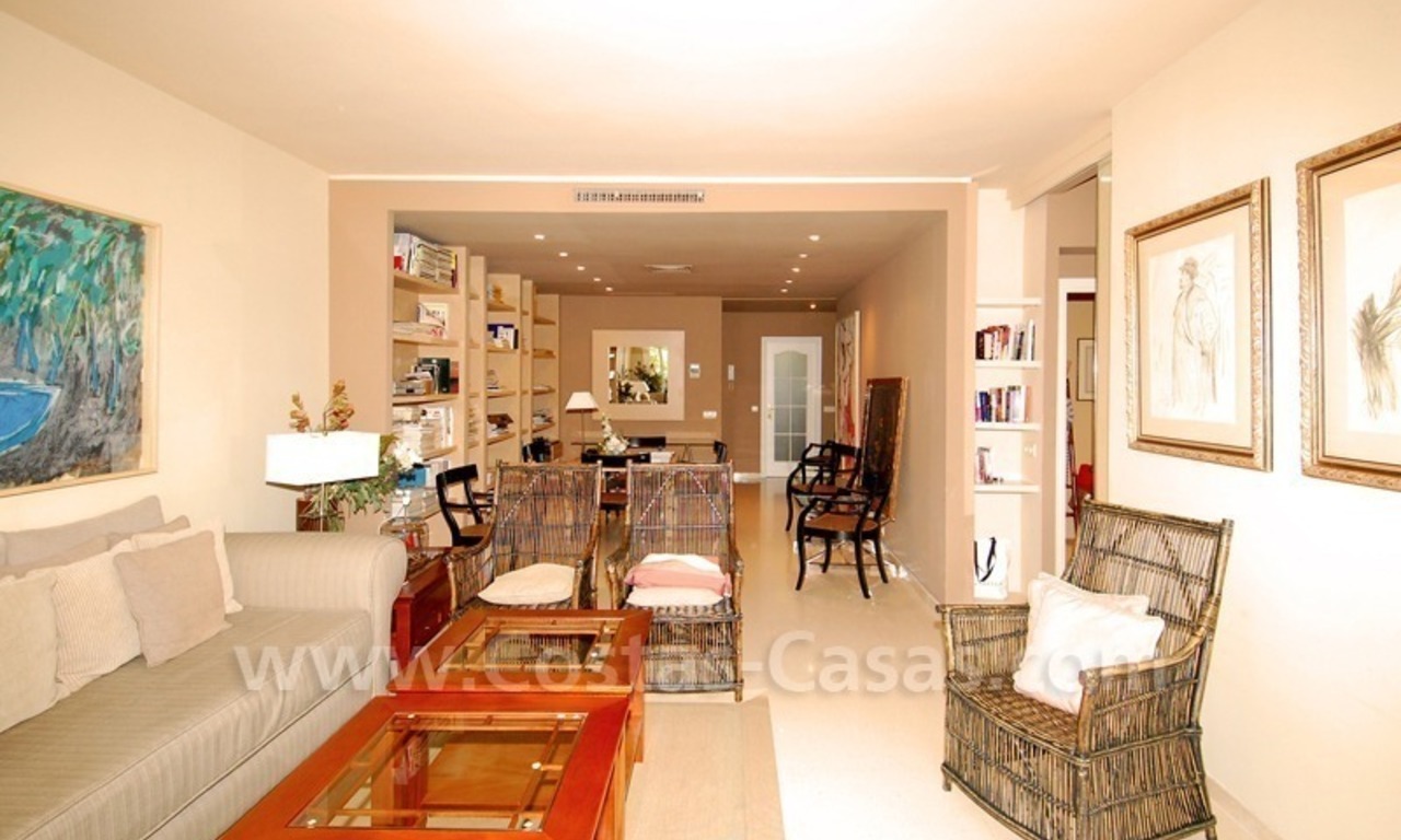 Ruim luxe appartement te koop dichtbij het strand en Puerto Banus in Marbella 5