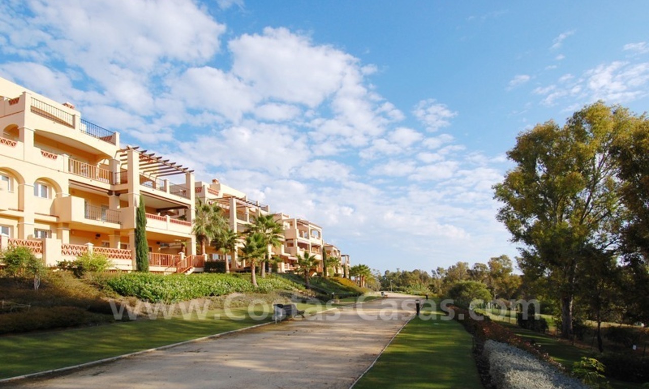 Marbella for sale: luxe front line golf appartementen te koop Marbella Benahavis 2