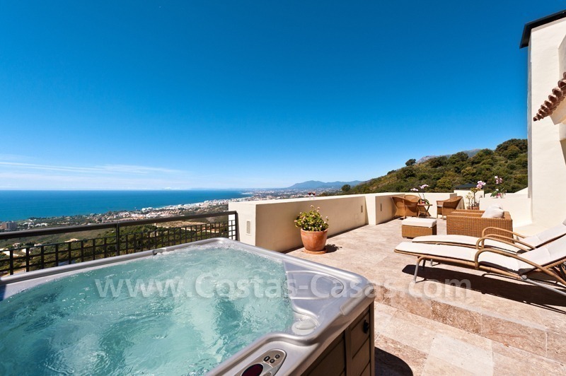 Modern luxe penthouse appartement te koop in Marbella