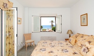 Eerstelijnstrand huis te koop in Marbella, direct aan het strand. 9