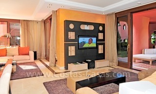 Luxe appartement te koop in een exclusief beachfront complex tussen Marbella en Estepona centrum. 15
