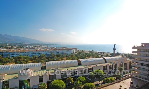 Penthouse appartement te koop in Puerto Banus te Marbella 
