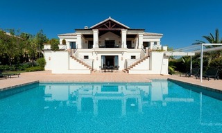 Luxe villa te koop in Marbella – Benahavis 0