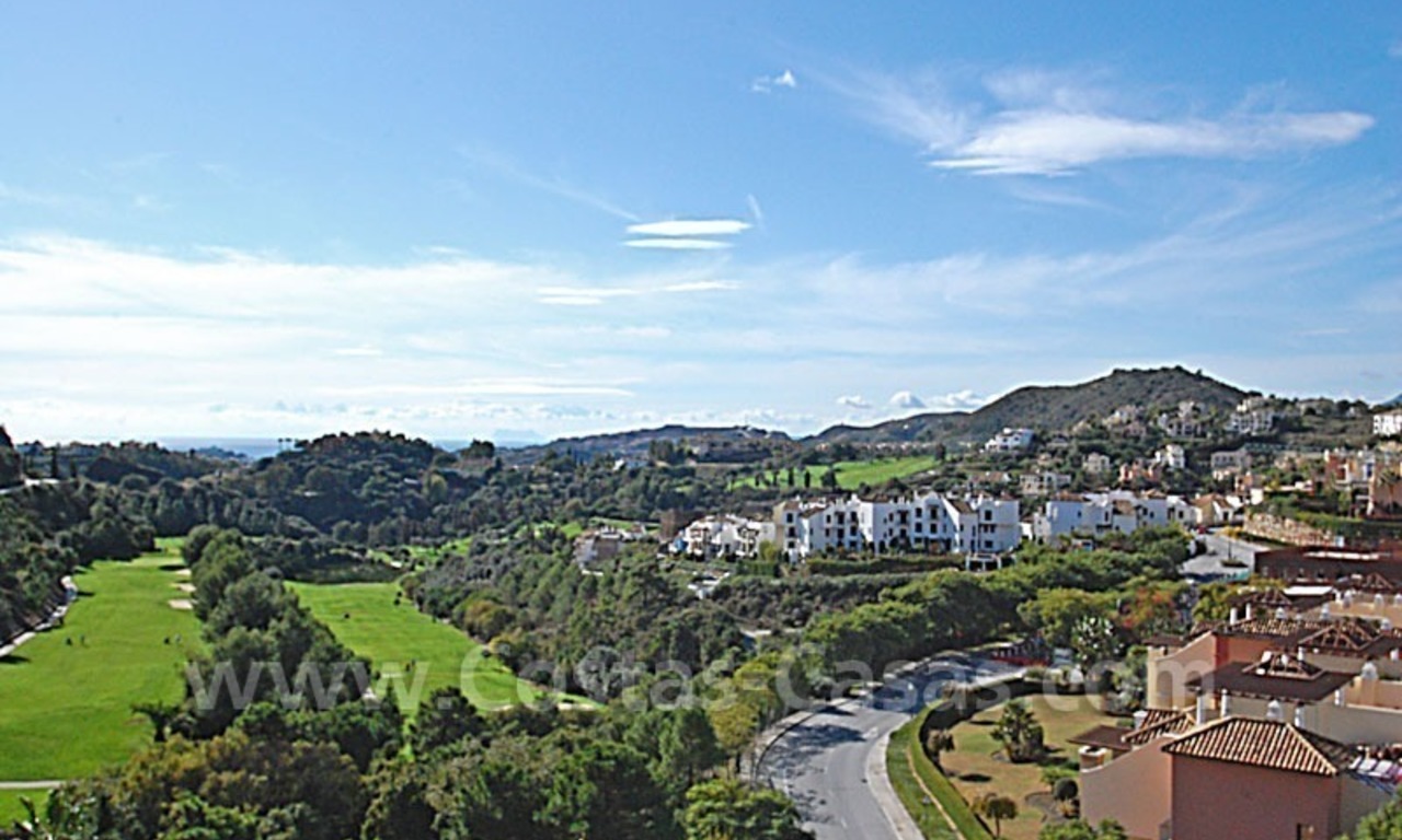 Penthouse appartement te koop eerstelijn golf complex met schitterend golf en zeezicht, Marbella – Benahavis 1