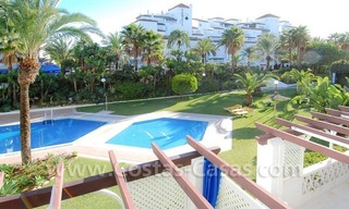 Beachside luxe appartement te koop in Puerto Banus te Marbella 1