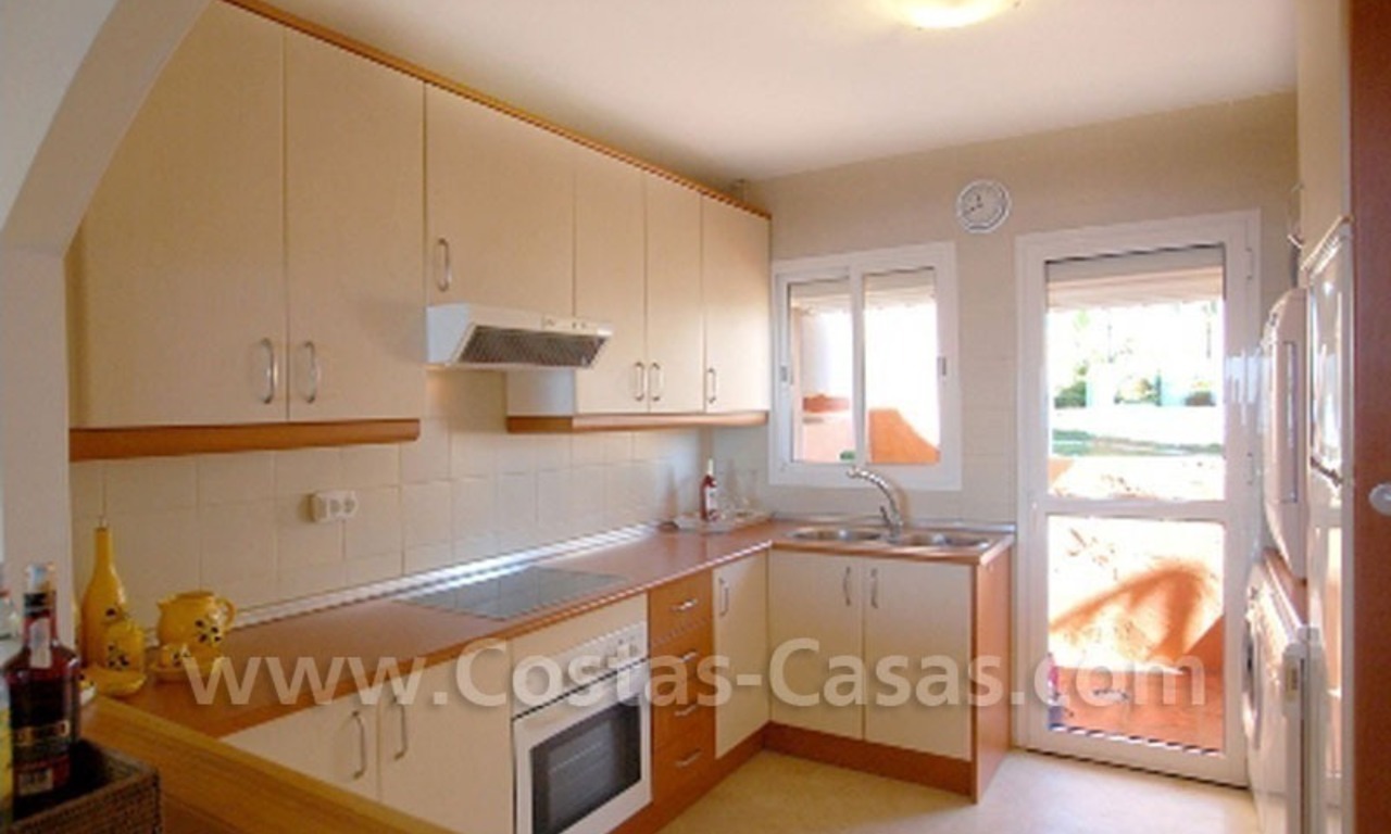 Huis te koop direct aan het strand in Estepona, Costa del Sol 12