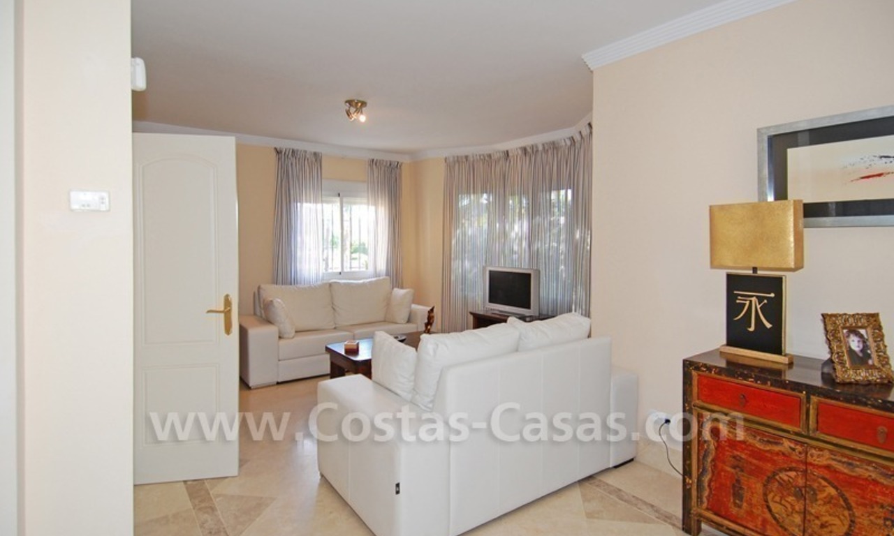 Recente Villa te koop in Nueva Andalucia te Marbella 8