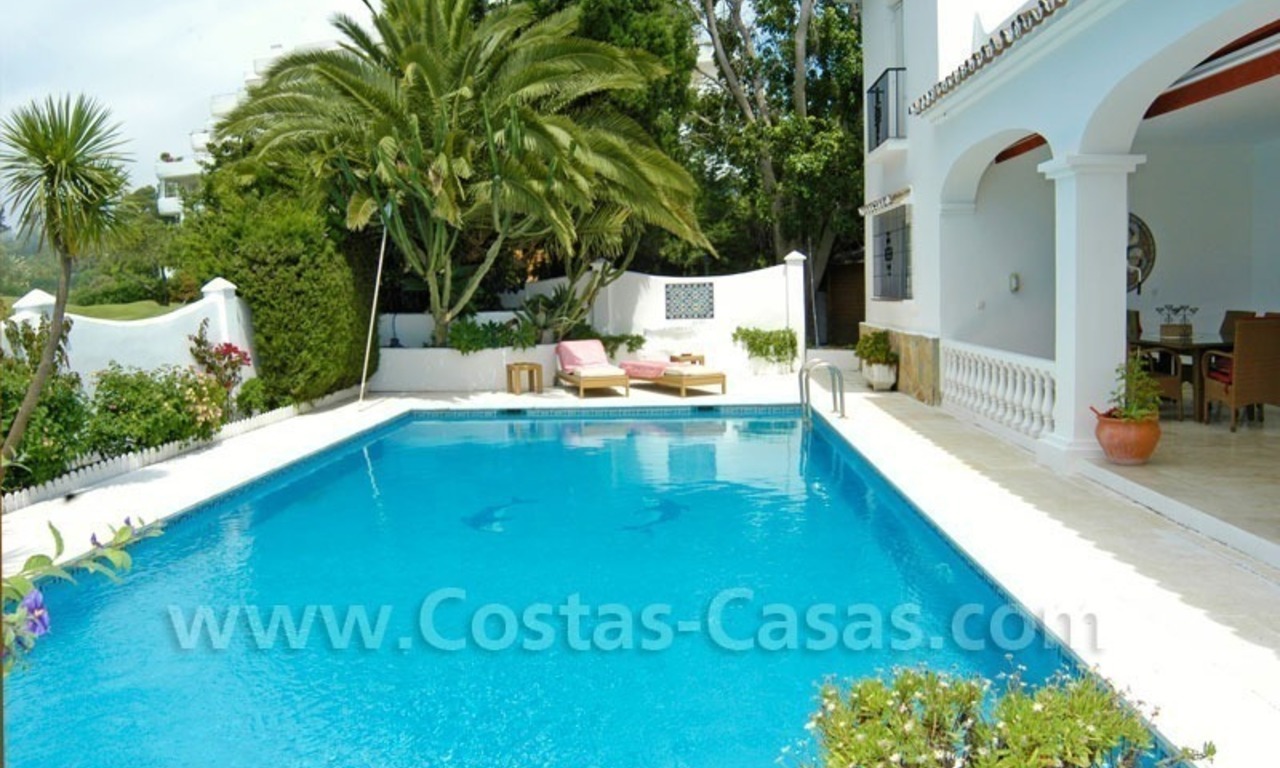Villa te koop direct aan de golf in San Pedro Marbella 3