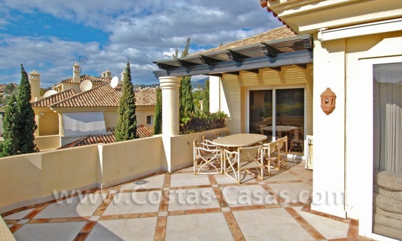Luxe penthouse appartement te koop in Nueva Andalucia te Marbella 4