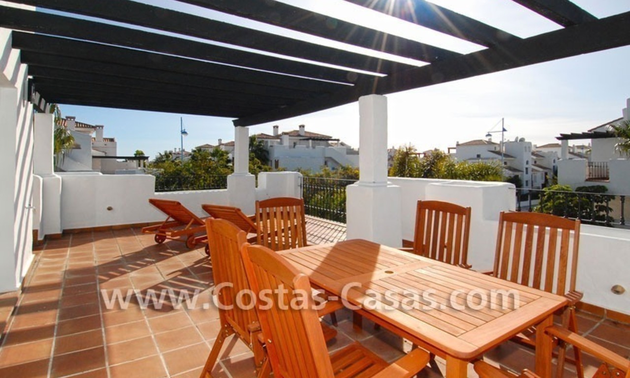 Appartementen en penthouses te koop nabij het strand in Marbella 0