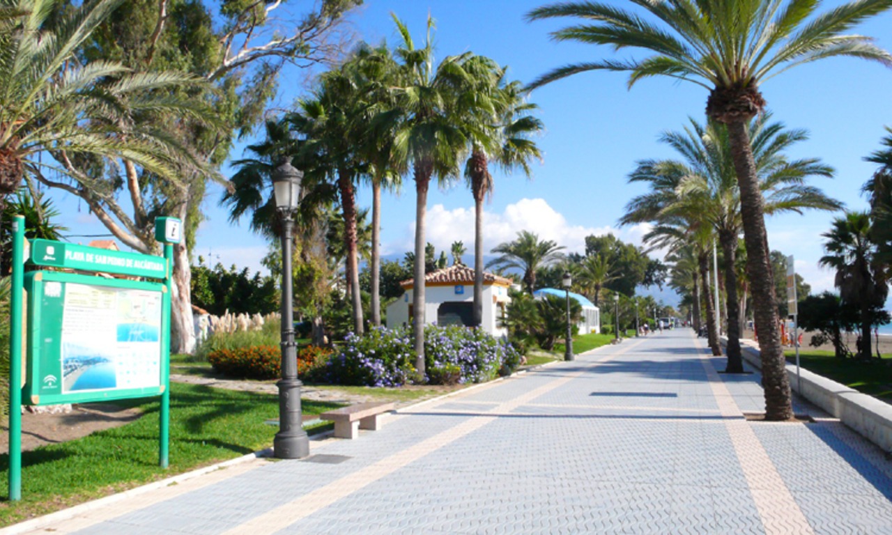 Appartementen en penthouses te koop nabij het strand in Marbella 16