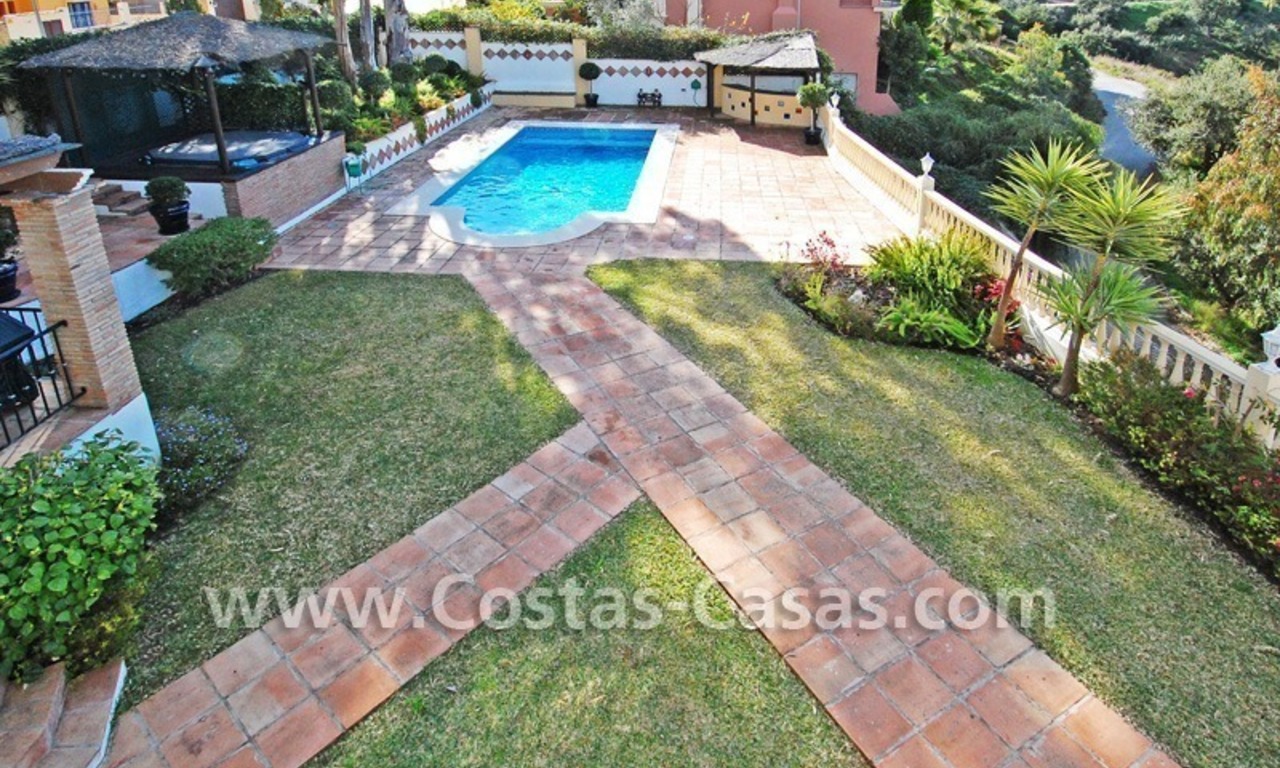 Villa te koop in Oost Marbella 4