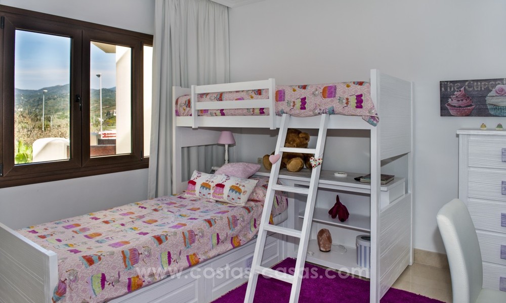 Luxe penthouse appartement te koop, eerstelijns strand complex, New Golden Mile, Marbella - Estepona 22513