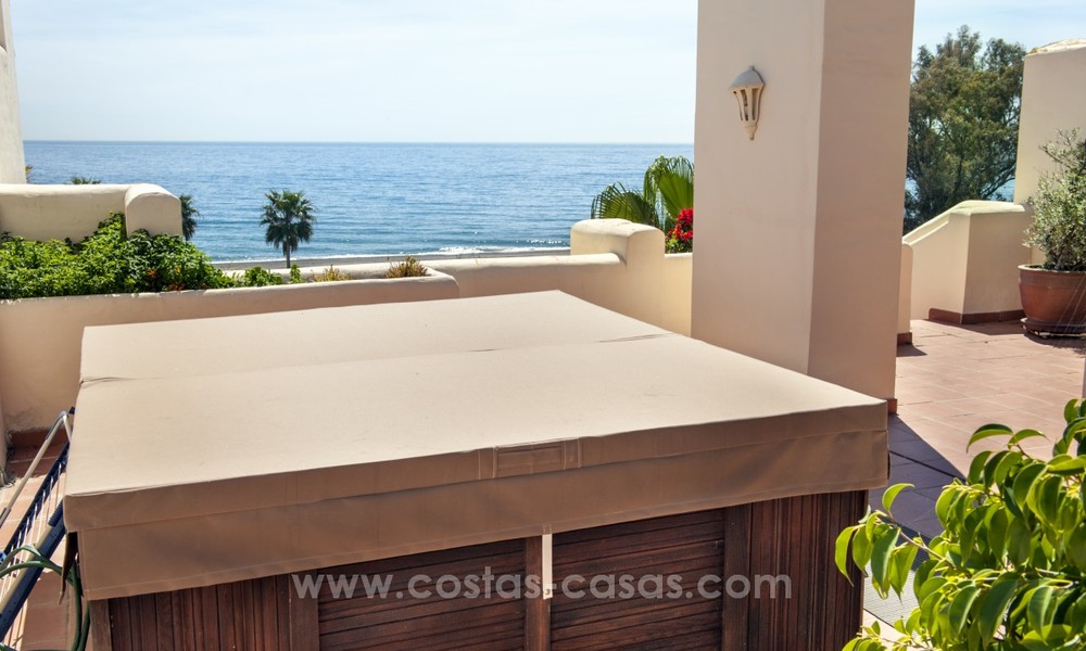 Luxe penthouse appartement te koop, eerstelijns strand complex, New Golden Mile, Marbella - Estepona 22519