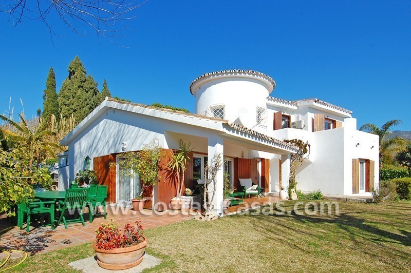 Andalusische villa te koop op de Golden Mile te Marbella