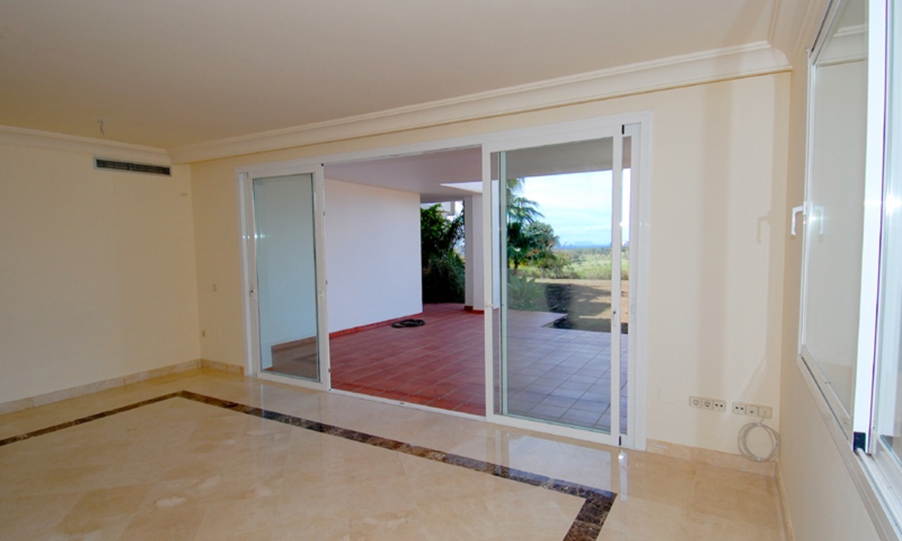 Koopje! Nieuw golf appartement te koop, Marbella – Benahavis 7