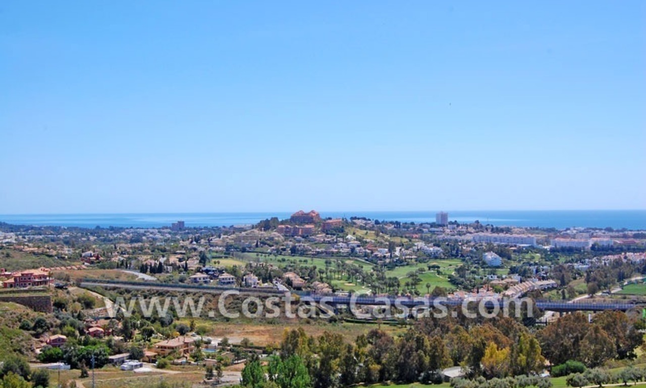 Golf villa te koop in een up-market gebied van Nueva Andalucia te Marbella 5
