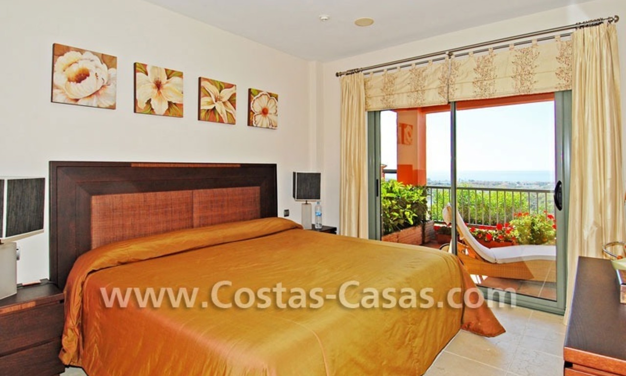 Koopje! Luxe golf appartement te koop op een golfresort in het gebied van Marbella – Benahavis – Estepona 8