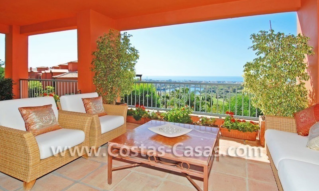 Koopje! Luxe golf appartement te koop op een golfresort in het gebied van Marbella – Benahavis – Estepona 2