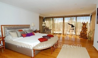Moderne villa te huur voor vakanties direct aan de duinen gelegen in Marbella 26