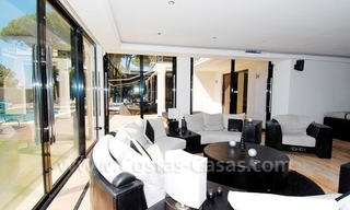Moderne villa te huur voor vakanties direct aan de duinen gelegen in Marbella 17