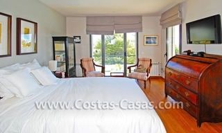Moderne luxe villa te koop in Nueva Andalucia, dichtbij Puerto Banus te Marbella 14