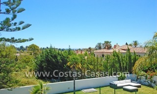 Moderne luxe villa te koop in Nueva Andalucia, dichtbij Puerto Banus te Marbella 25