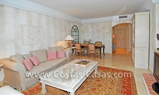 Te huur in Marbella - Benahavis: Luxueus en trendy appartement in Mediterrane stijl 6