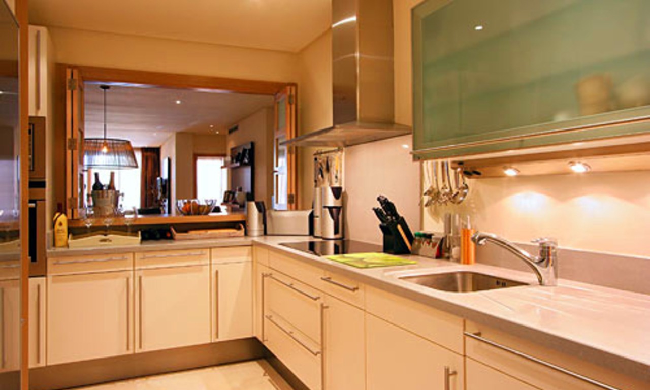 Luxe appartement te koop op de Golden Mile in Marbella 6