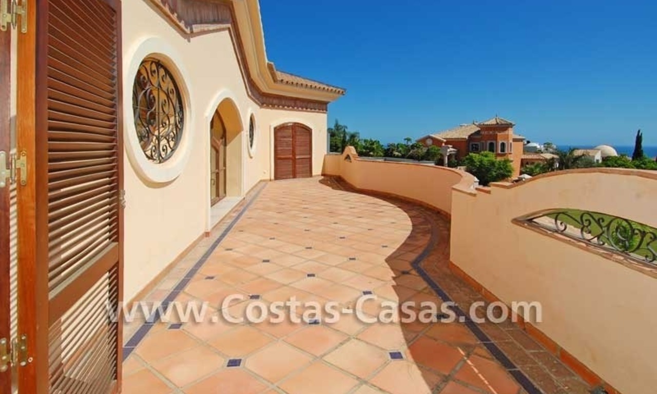 Nieuwe luxe Andalusische stijl villa te koop, exclusief golfresort, New Golden Mile, Marbella - Benahavis - Estepona 8