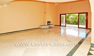 Nieuwe luxe villa te koop gelegen op een exclusief golfresort,tussen Marbella, Benahavis en Estepona centrum 9