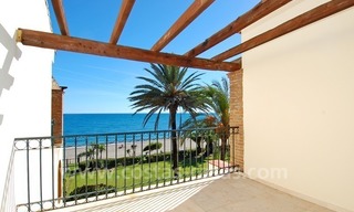 Eerstelijnstrand penthouse appartement te koop op de New Golden Mile tussen Marbella en Estepona 5