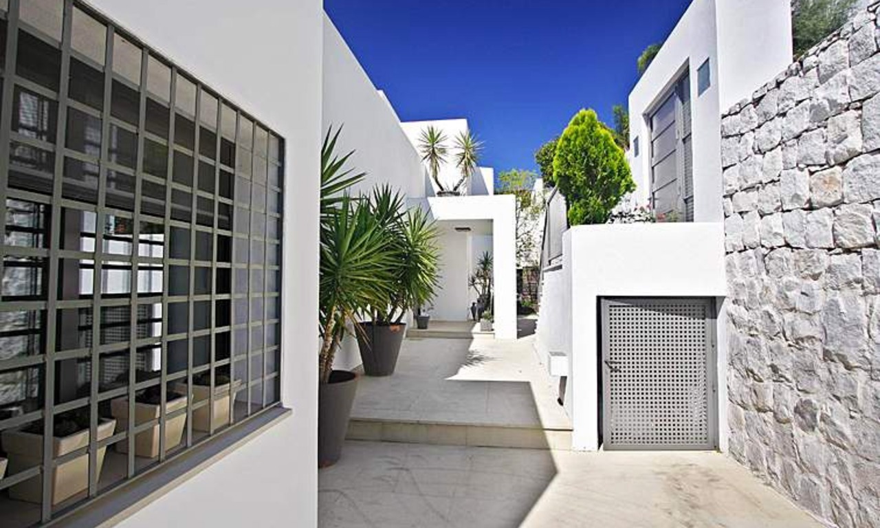 Koopje! Moderne villa te koop in Marbella – Benahavis 7
