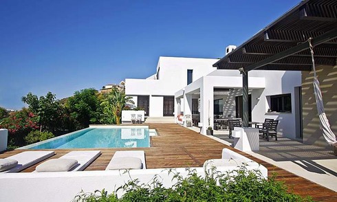 Koopje! Moderne villa te koop in Marbella – Benahavis 