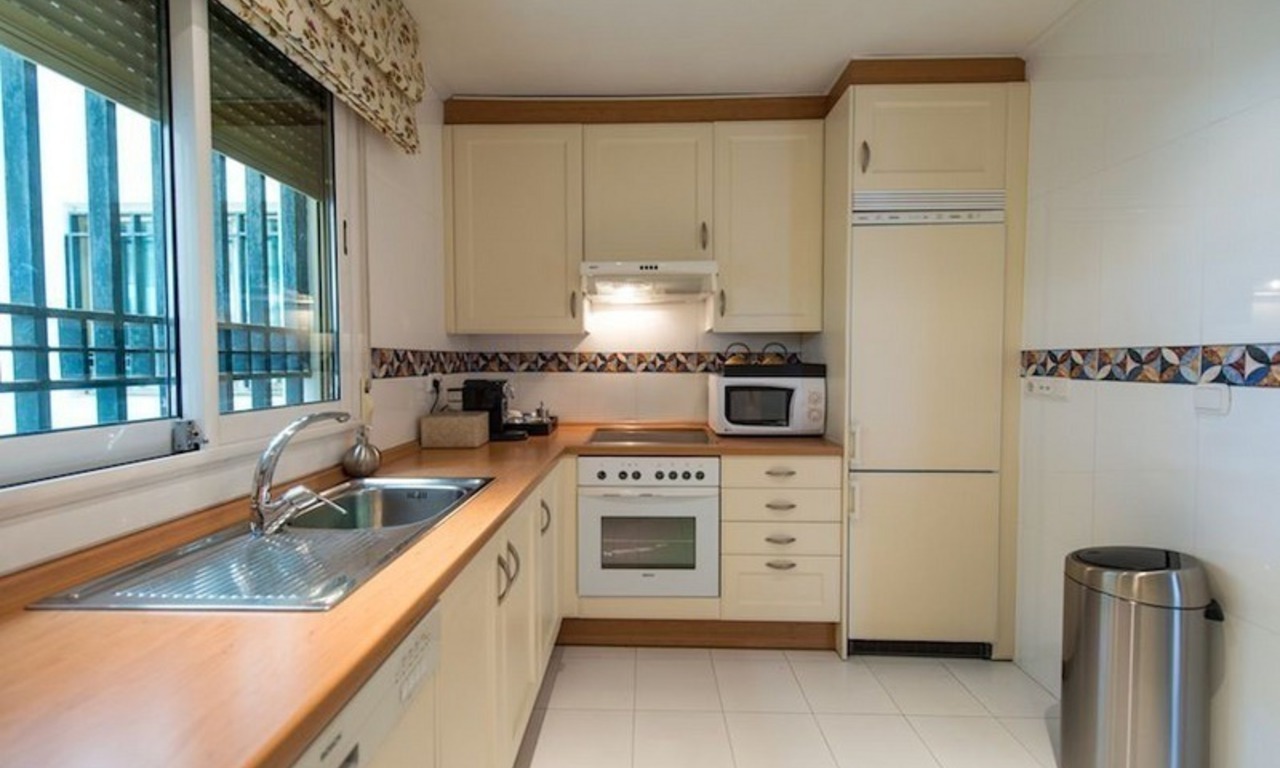 Eerstelijnstrand appartement te koop op de Golden Mile in Marbella 6