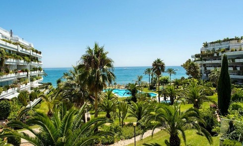 Koopappartement aan het strand op de Golden Mile in Marbella 