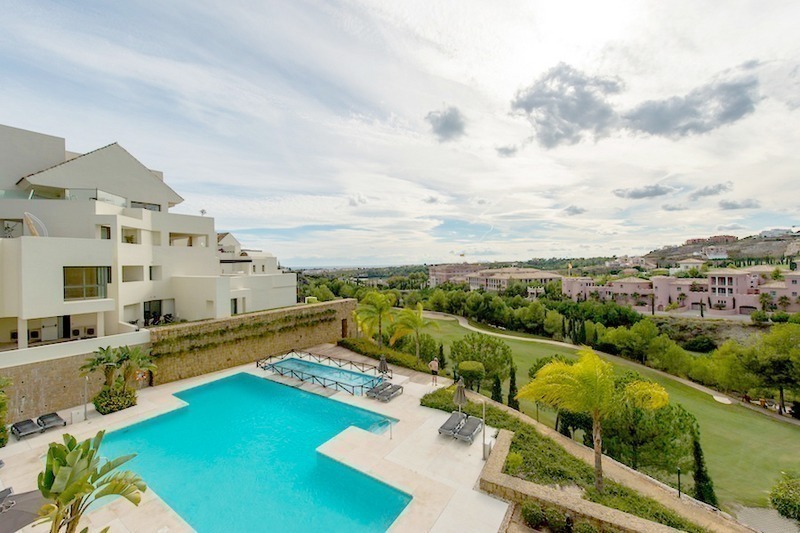Luxe eerstelijngolf modern penthouse te koop, 5*golfresort, Marbella – Benahavis – Estepona