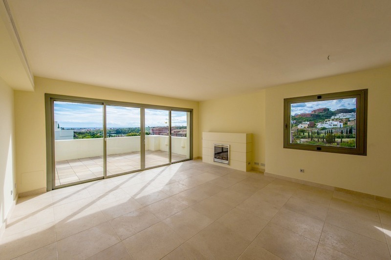 Luxe eerstelijngolf modern appartement te koop in een 5* golfresort, Marbella – Benahavis – Estepona
