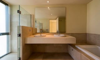 Luxe eerstelijngolf modern appartement te koop in een 5* golfresort, Marbella – Benahavis – Estepona 8