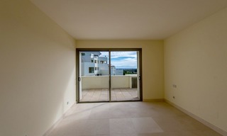 Luxe eerstelijngolf modern appartement te koop in een 5* golfresort, Marbella – Benahavis – Estepona 3
