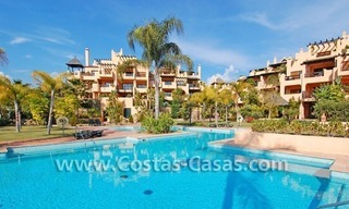 Goedkoop luxe golf appartement te koop in een golfresort tussen Marbella en Estepona centrum 0