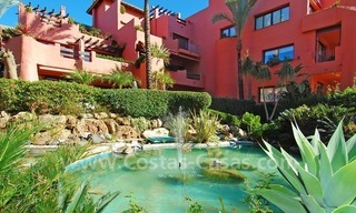 Luxe eerstelijnstrand appartement te koop, strandcomplex, New Golden Mile, Marbella - Estepona 18