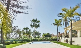 Luxe villa te koop eerstelijngolf in Nueva Andalucia te Marbella 3