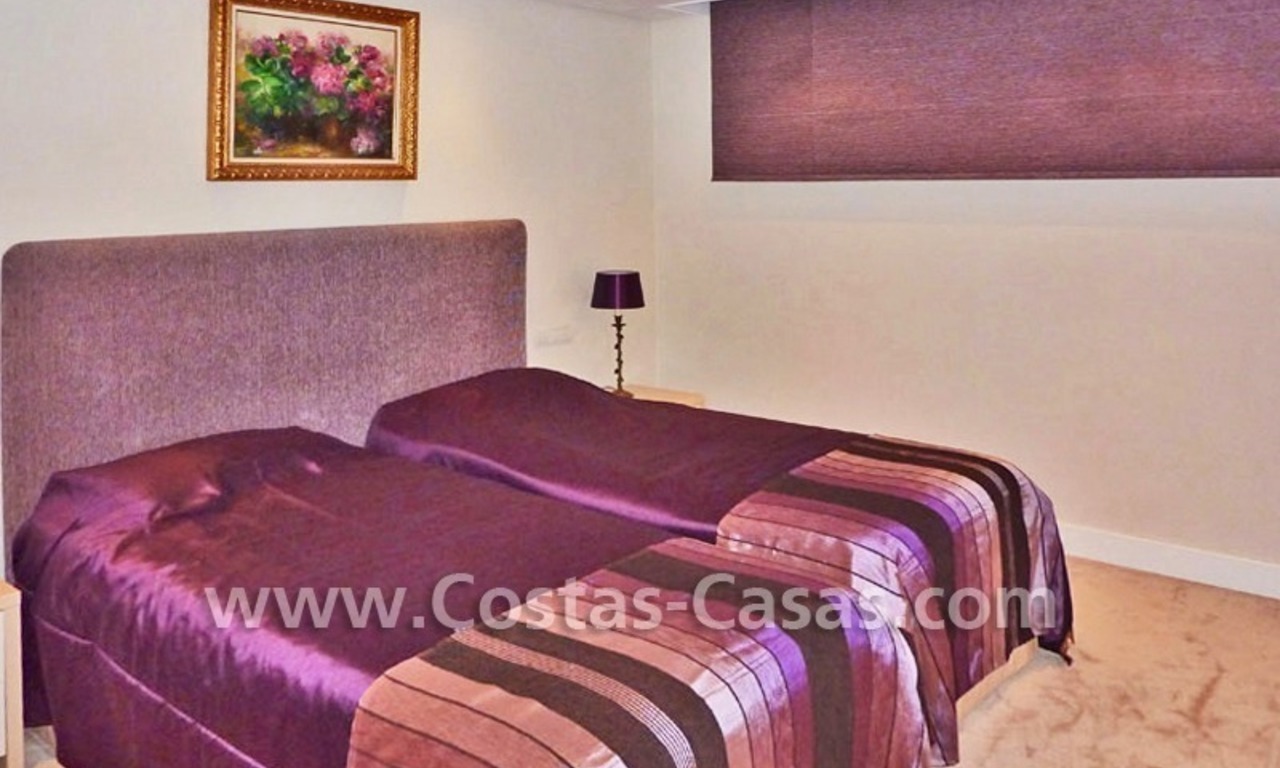Luxe villa te koop eerstelijngolf in Nueva Andalucia te Marbella 20