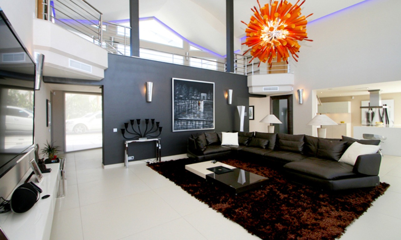 Moderne villa te koop in Nueva Andalucia te Marbella 3