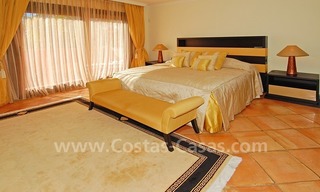 Luxe villa te koop aan de Golden Mile in Marbella 22