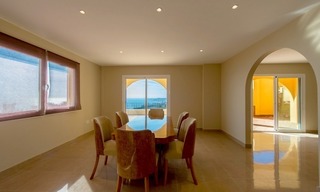 Luxe villa te koop in Benalmadena aan de Costa del Sol 11